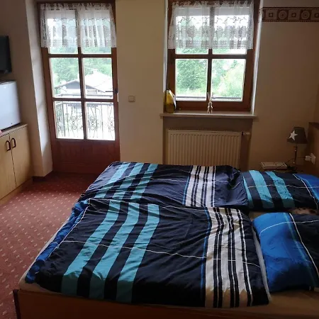 Privates Ferienappartement Im Hotel Riesberghof Lindberg Apartman Lindberg